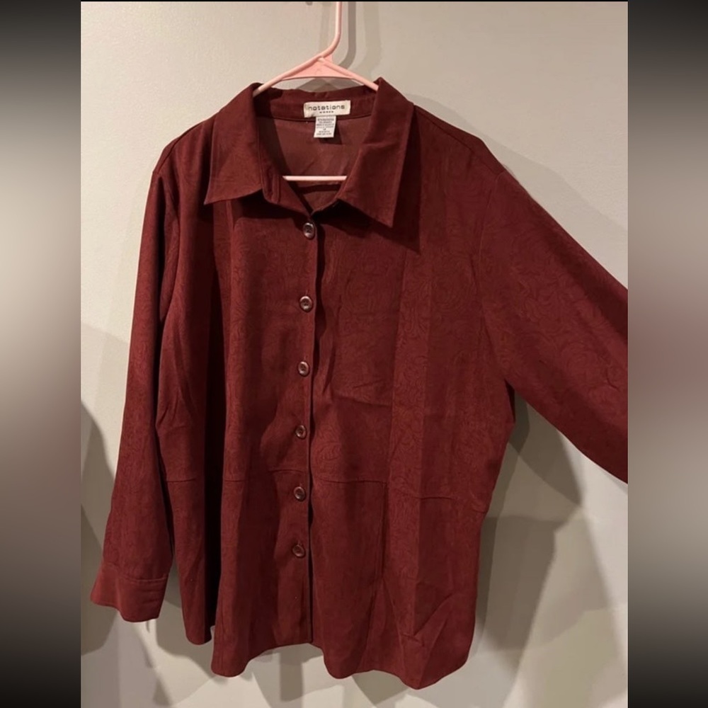 “Notations” Maroon/Red Printed‎ Blouse - Picture 2 of 6
